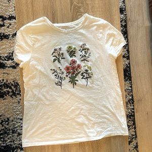 Dip Floral Tee 🌸